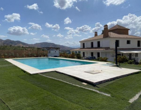 Hacienda Los Olivos 1 en Álora Alora